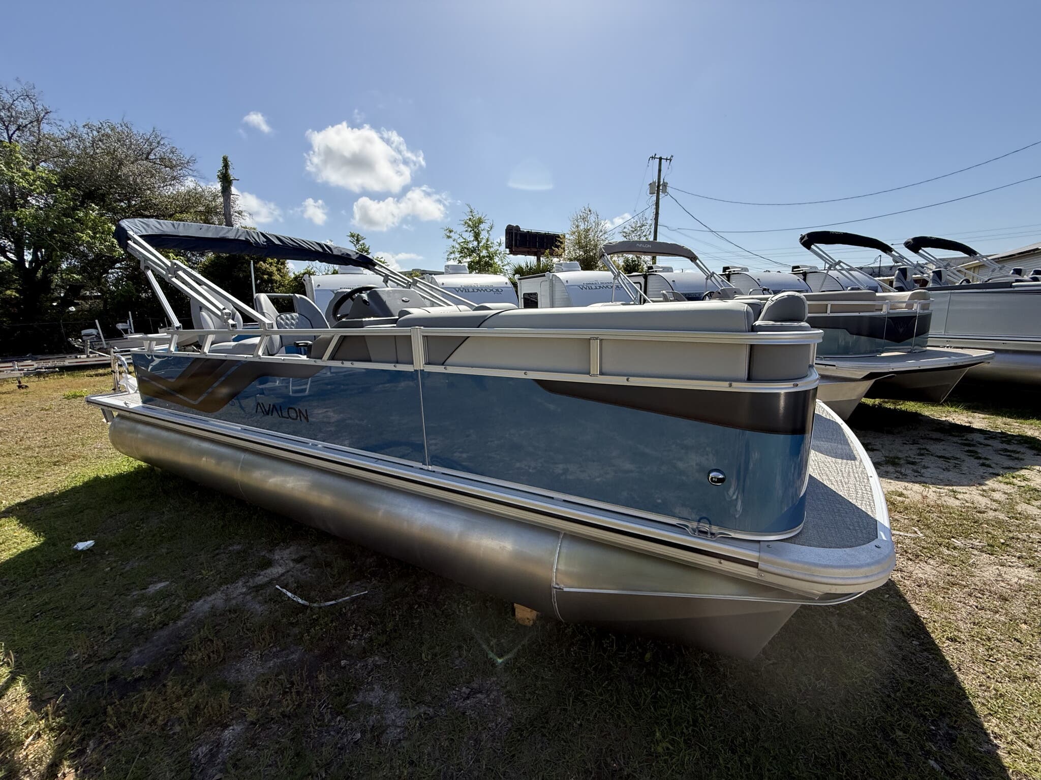 New 2026 Avalon Venture 21 REAR FISH-90HP, 32439 Freeport - Boat