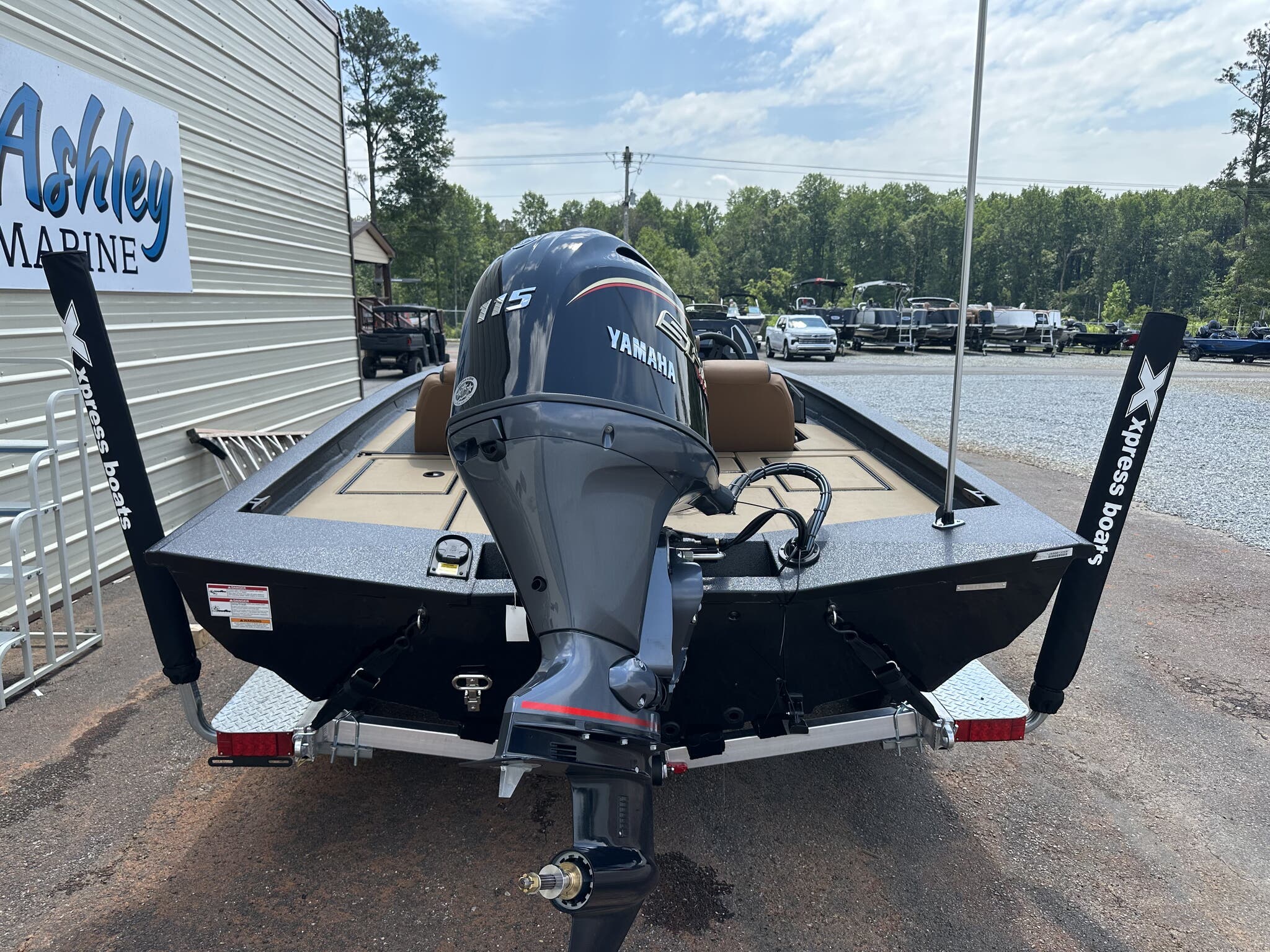 New 2027 Xpress H18 Bass, 32439 Freeport - Boat Trader