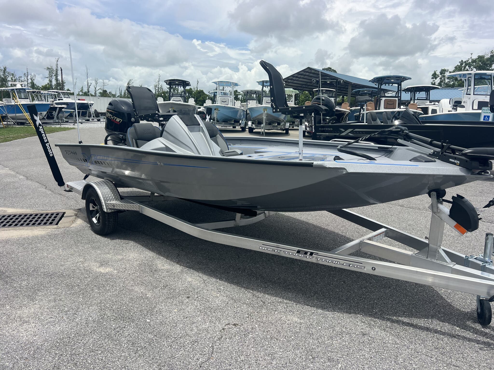 New 2026 Xpress Hyper-Lift Crappie Series H18C, 36578 Stapleton