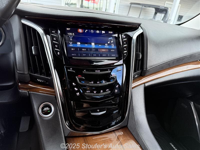 2017 Cadillac Escalade ESV Premium Luxury photo 16