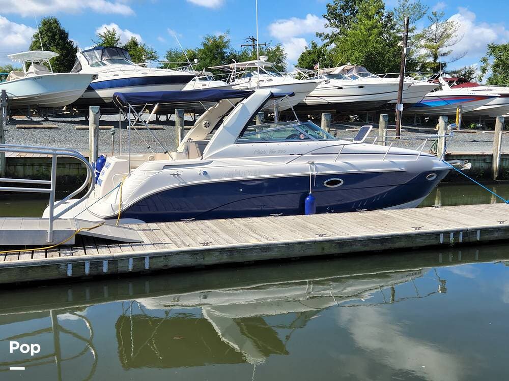 Email now about this Express Cruiser - 2004 Rinker 290 Fiesta Vee! Slide #2