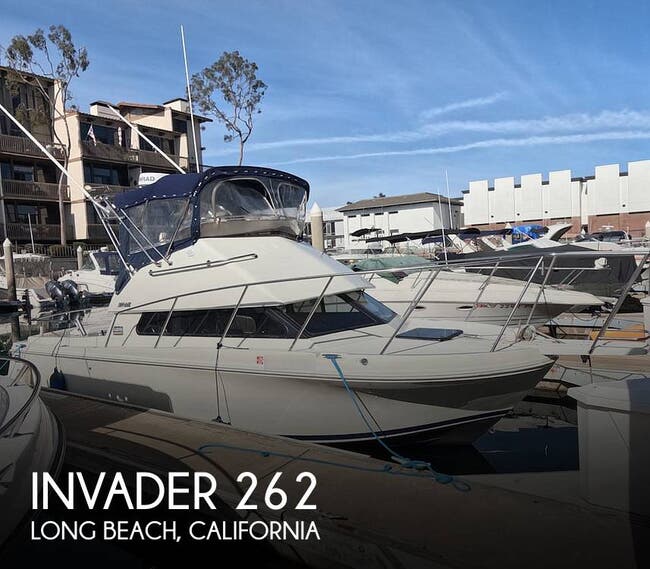 2004 Invader  Skipjack Flybridge 262