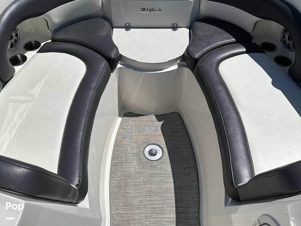 Email now about this Bowrider - 2017 Stingray 214LR! Slide #2
