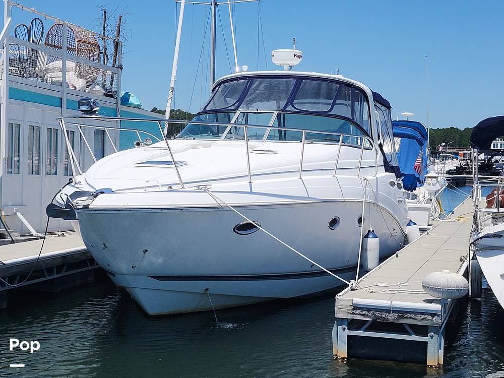 Email now about this Express Cruiser - 2008 Rinker 350 EC! Slide #1