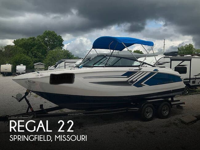 2016 Regal FasDeck 22 ESX