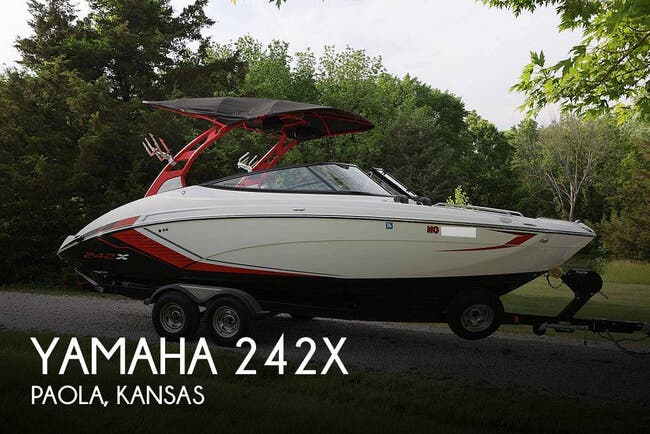 2018 Yamaha  242X