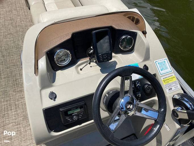 Email now about this Pontoon - 2025 Harris Flotebote Cruiser 230 ! Slide #4