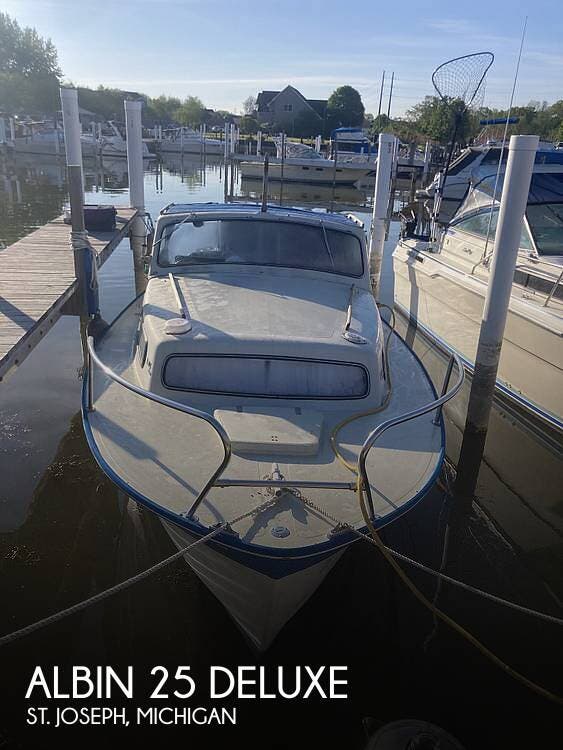 1978 Albin  25 Deluxe