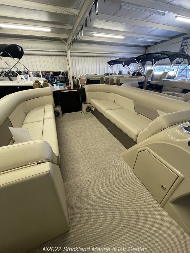 Crest Pontoons Classic LX 240 SLC Seneca South Carolina South