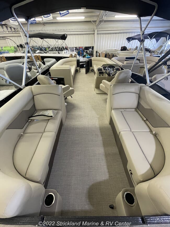 Crest Pontoons Classic LX 240 SLC Seneca South Carolina South