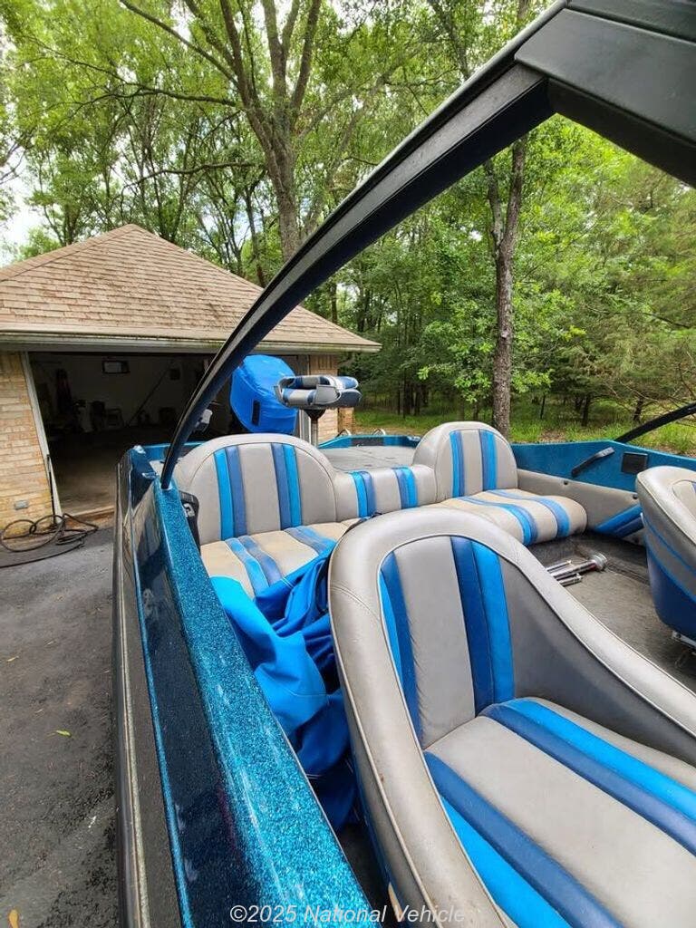 Email now about this Bass Boat - 1996 Ranger 397VS! Slide #4