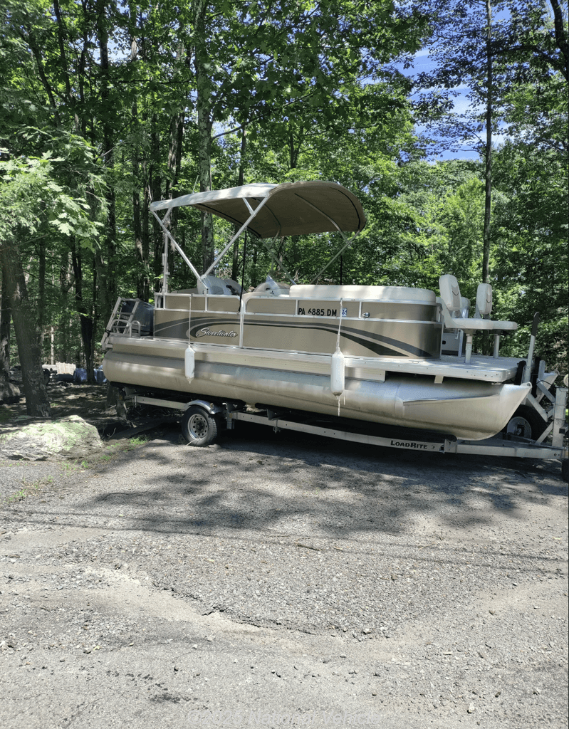 2013 Godfrey Sweetwater 2086 BF