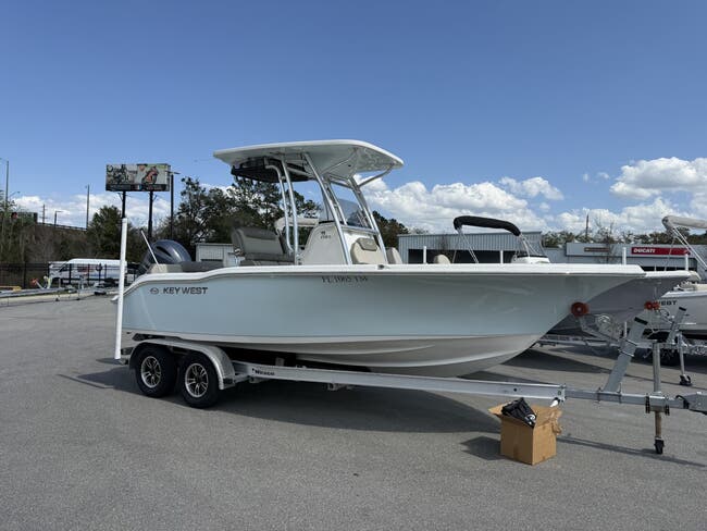2025 Key West 239FSR