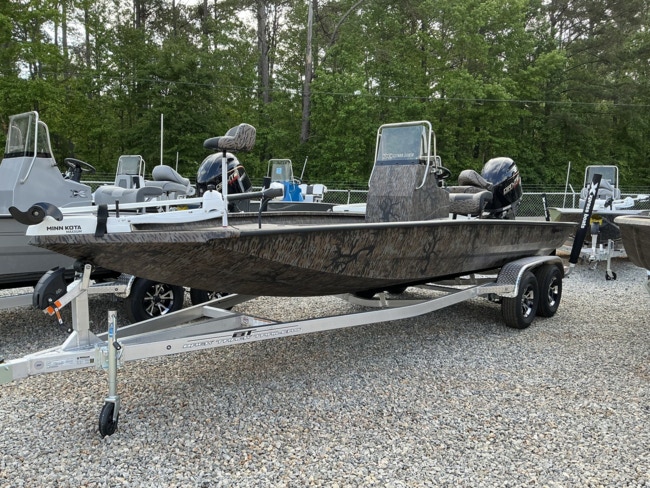 2025 Xpress Hyper-Lift Bay Series 210 BAY-175 HP