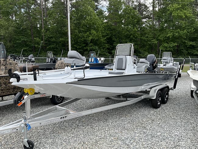 2026 Xpress Hyper-Lift Series H22B