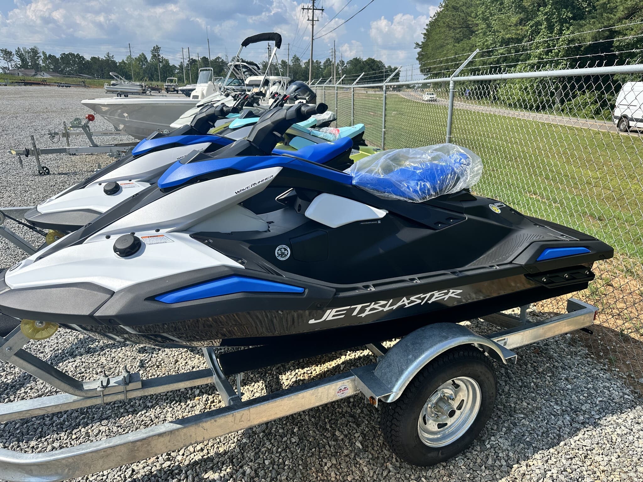 2025 Yamaha WaveRunner JetBlaster Base