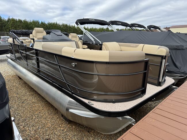 Veranda22 Rv 2026 Veranda Relax Series 22RC WITH 200HP