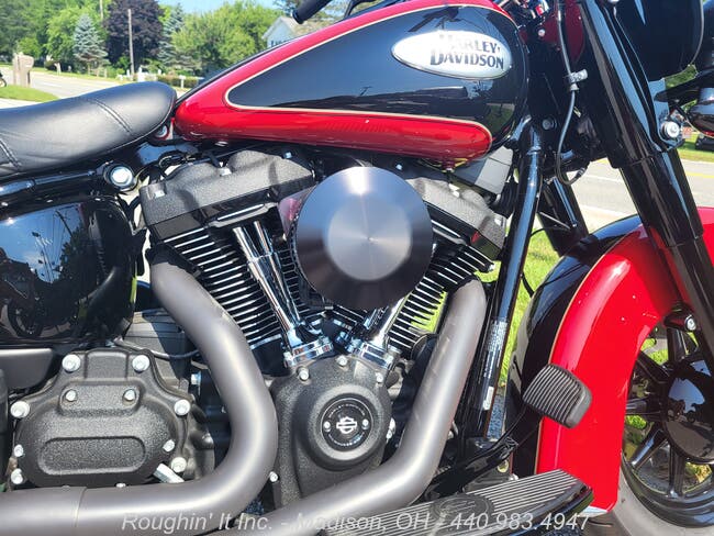 2022 Harley-Davidson Heritage Softail Classic FLHCS