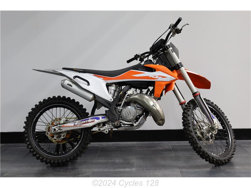 fischer e-mountainbike montis 6.0i fully Electric bike 6.0 2021 refurbished Motor:Bosch Performance Line CX Smart Gen. 5  100 Nm Größenauswahl:⌀ 13,0 cm - Fassungsvermögen = 400 ml Weithalsfass zur Mehllagerung |