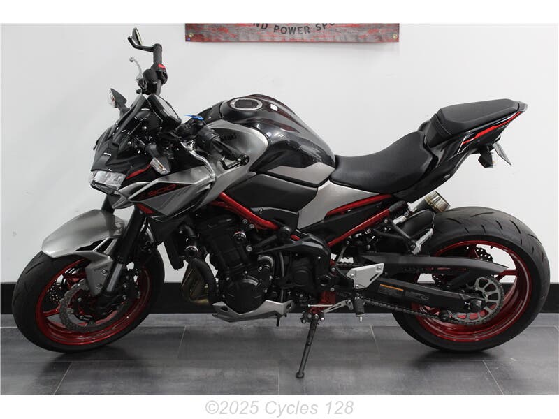 【ぱなっぷ】 理想のヤレ具合 でも背伸びしても所詮カワサキ1年生🤣w