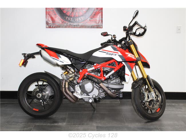 2022 Ducati Hypermotard