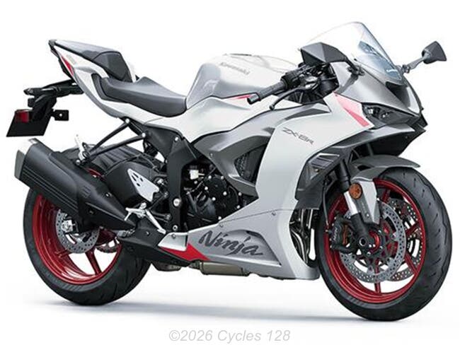 2022 KTM Duke 390 WHITE 2022 KTM Duke 390 WHITE