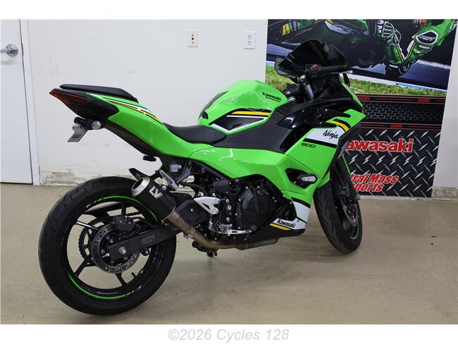 2025 Kawasaki Ninja 500 KRT SE (ABS)