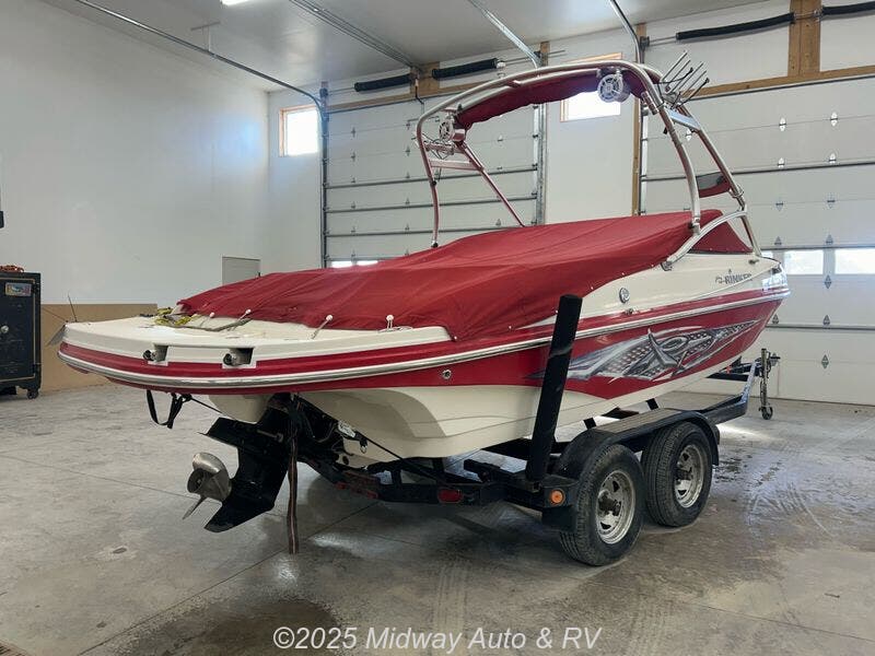 Email now about this Other Power Boats - 2006 Rinker RINKER CAPTIVA 226 Boat! Slide #2