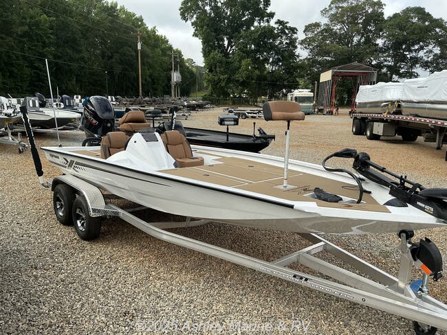 2026 Xpress Hyper-Lift Crappie Series H20 CRAPPIE