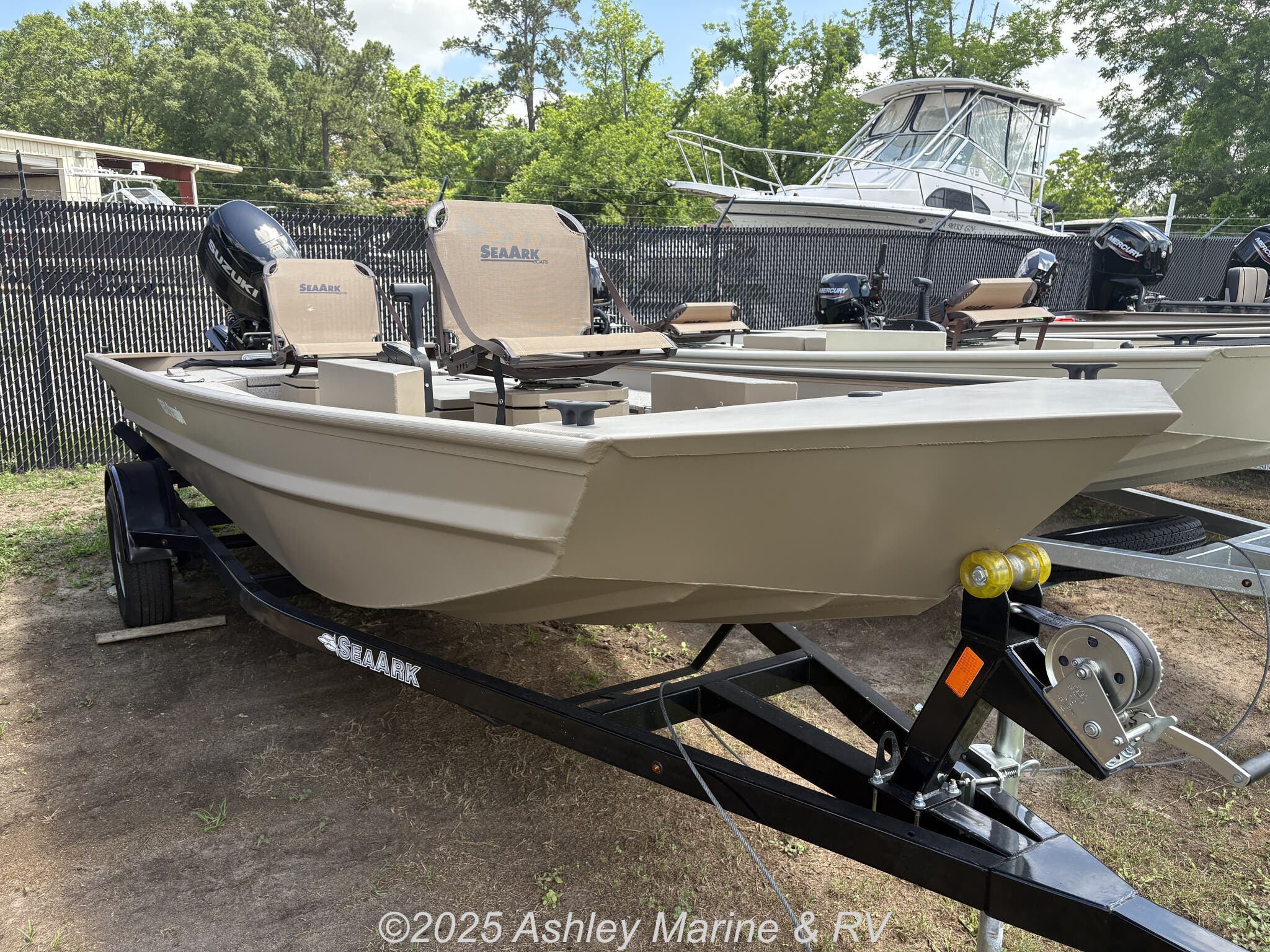 2024 SeaArk CRAPPIE 1652 SS