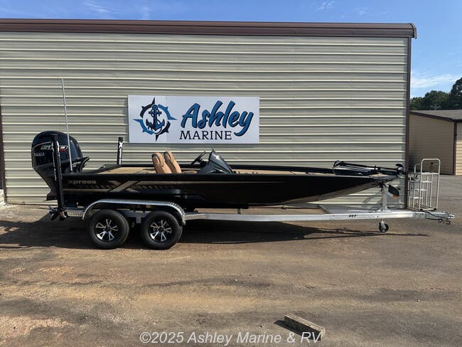 2025 Skeeter ZXR Series ZXR20 COLOR 1