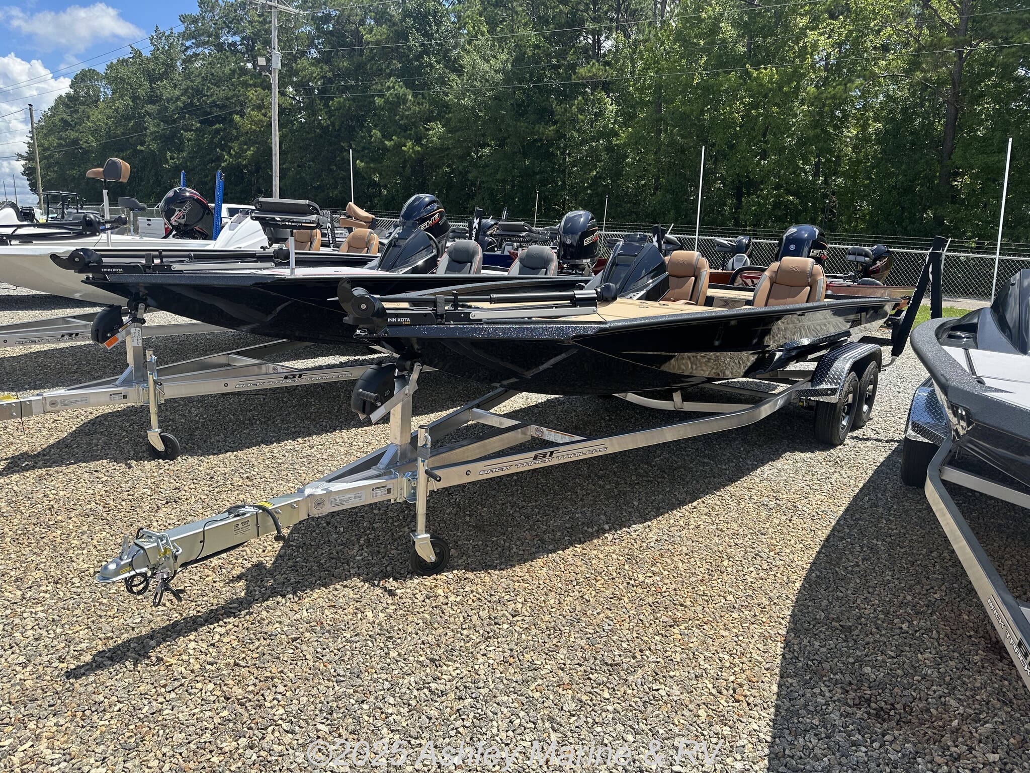 2026 Xpress Hyper-Lift Crappie Series H20 CRAPPIE
