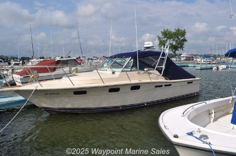 1982 Tiara Yachts 2700 Open