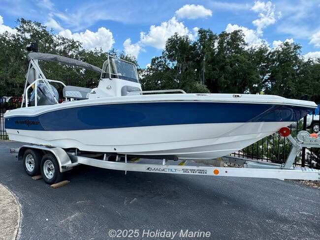 2024 NauticStar  211 Hybrid