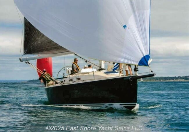 2007 J Boats  