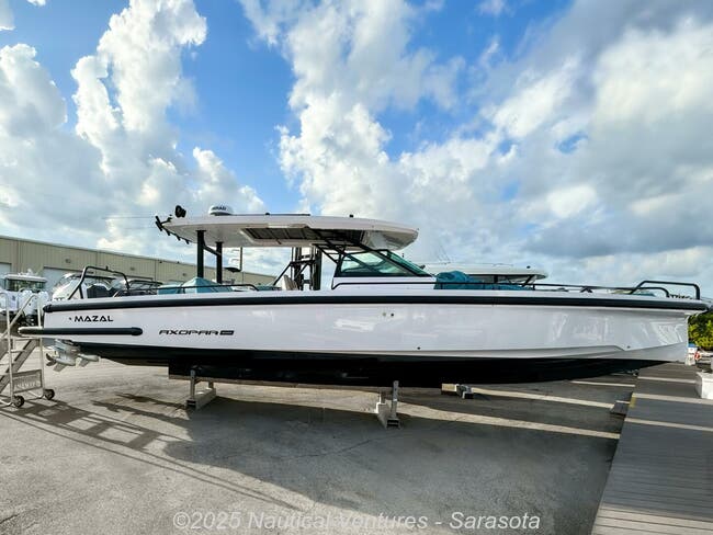 2023 Axopar  37 Sun Top
