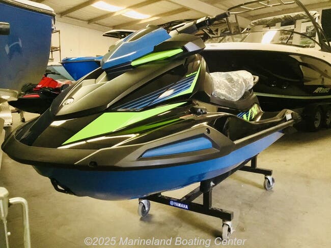2024 Yamaha  VX