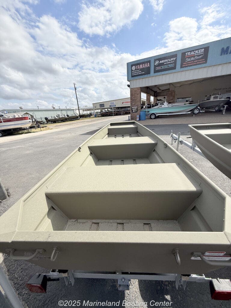 Email now about this Jon Boat - 2025 Tracker Boats Tadpole® 1236 Jon! Slide #3