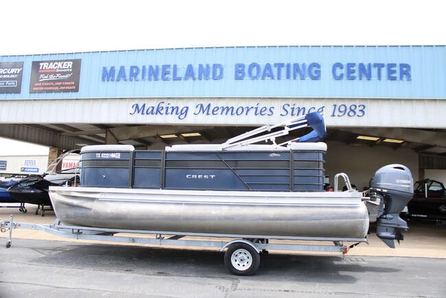 2020 Crest Pontoons Classic LX 220 L