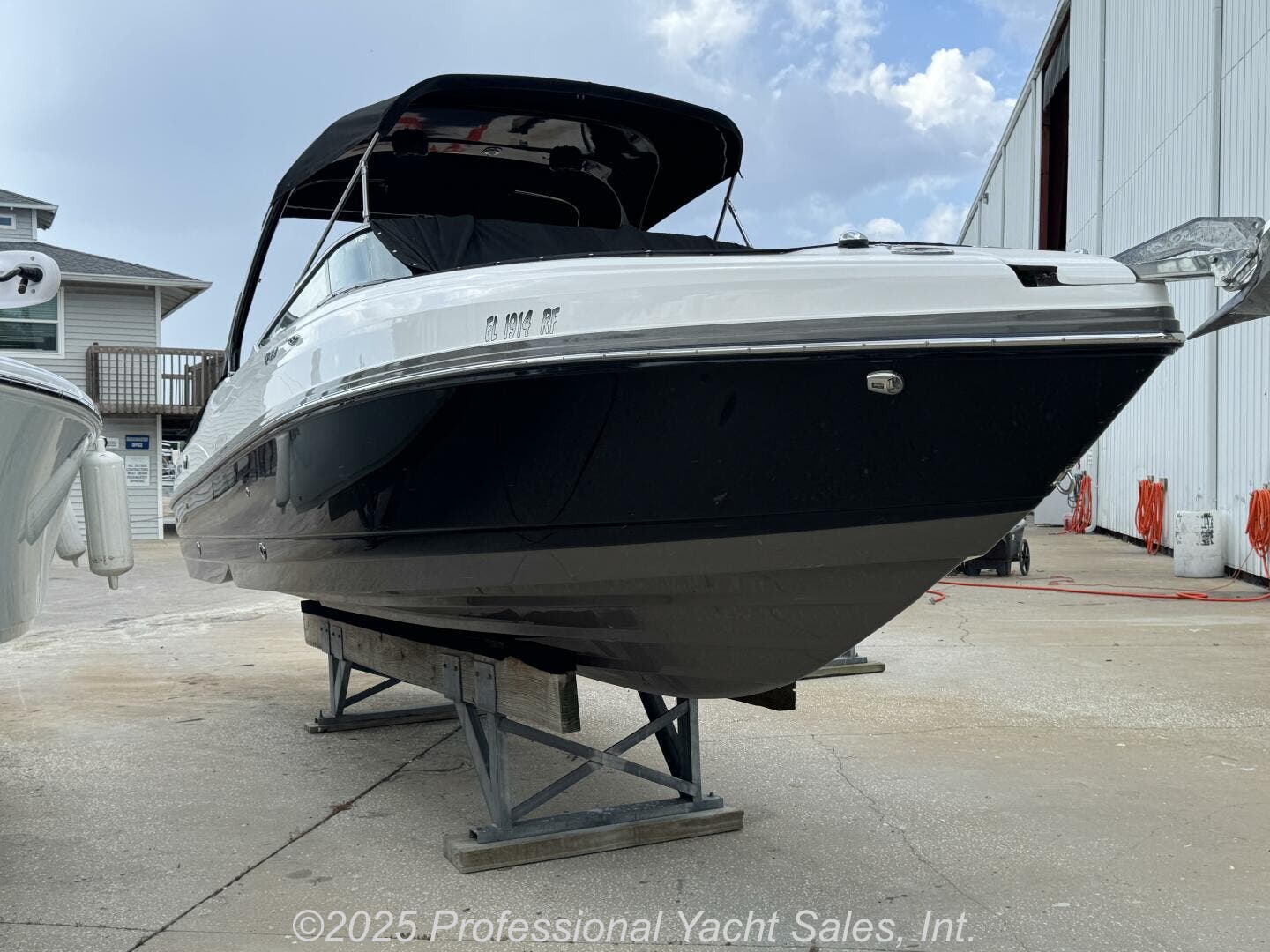 Email now about this Dual Console - 2017 Rinker QX 29! Slide #3