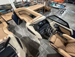 2023 Godfrey AquaPatio AQUA PATIO AP235ULW - Used  for sale by Russell Marine Boating & Outdoors in Alexander City, Alabama