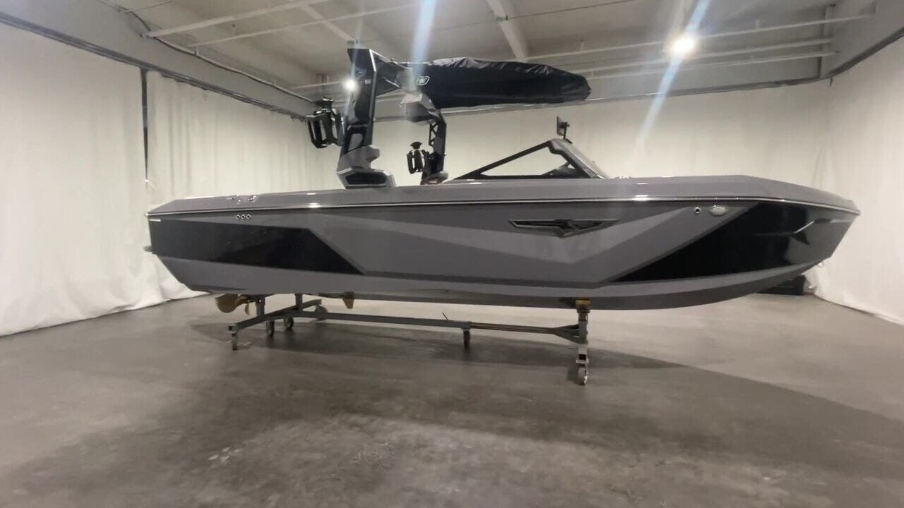 2023 Nautique S25