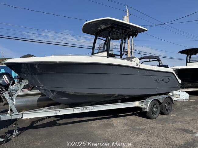 2025 Robalo Explorer R222EX