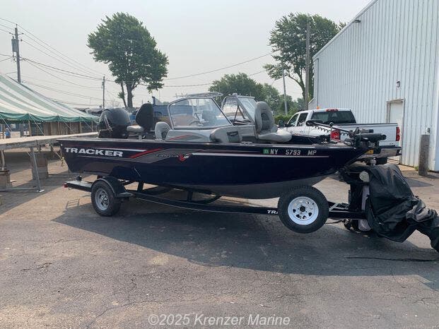 2019 Tracker Boats  