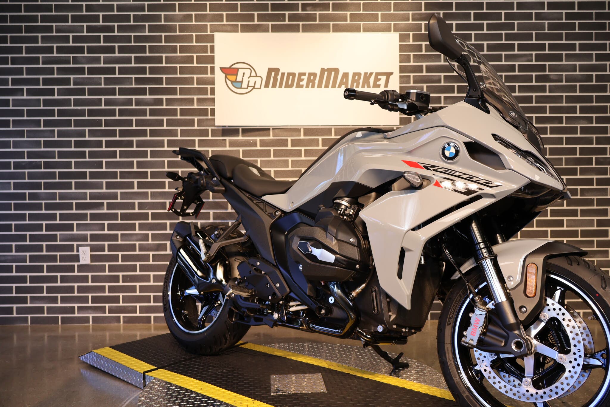 2026 BMW R 1300 RS Motorcycle